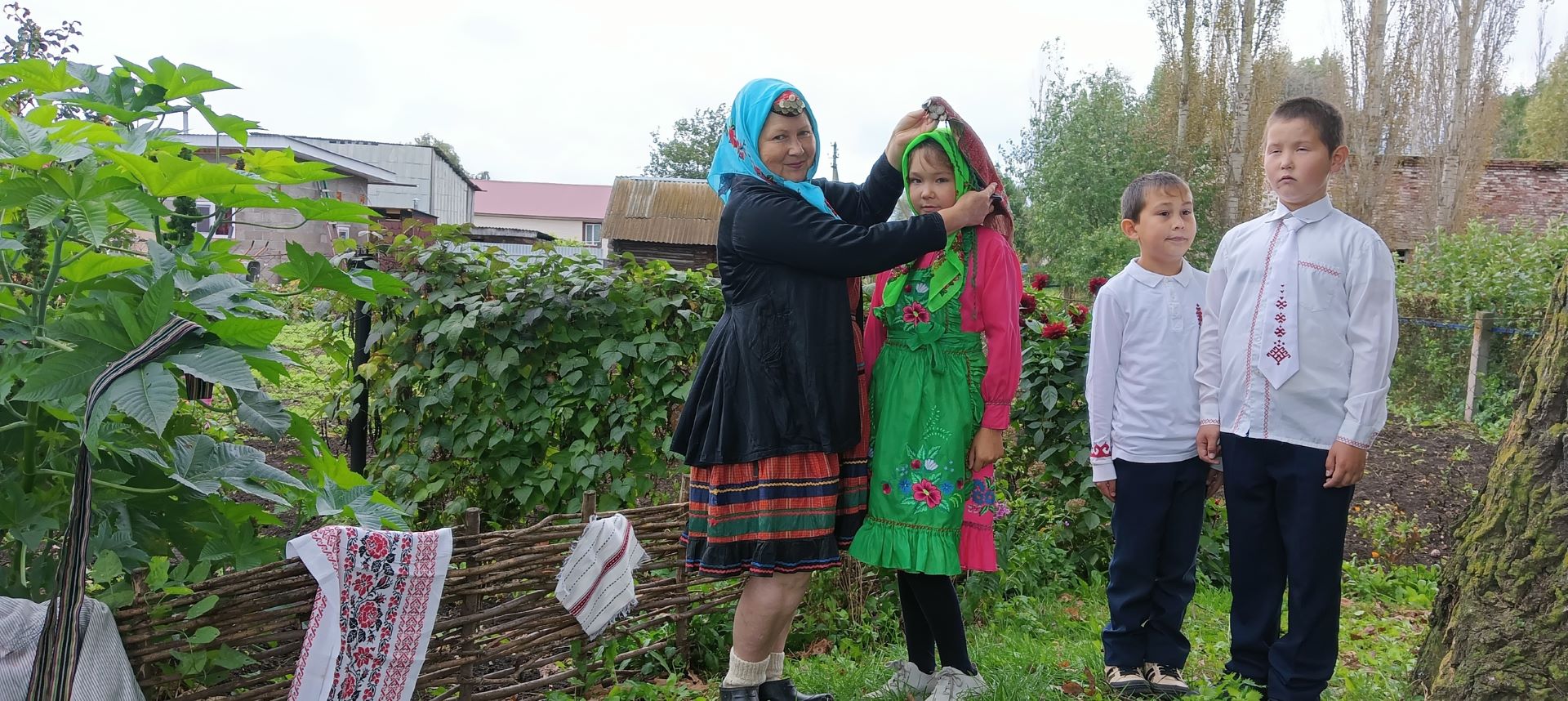 День национального костюма